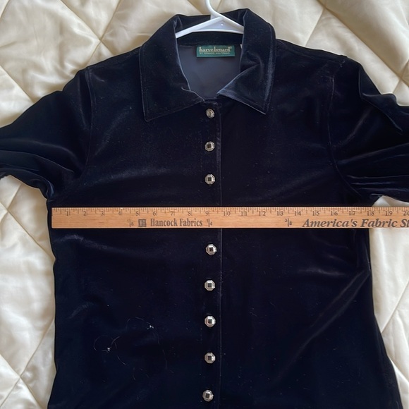 Harve Bernard black velour holiday gold accent button down top - Picture 6 of 7
